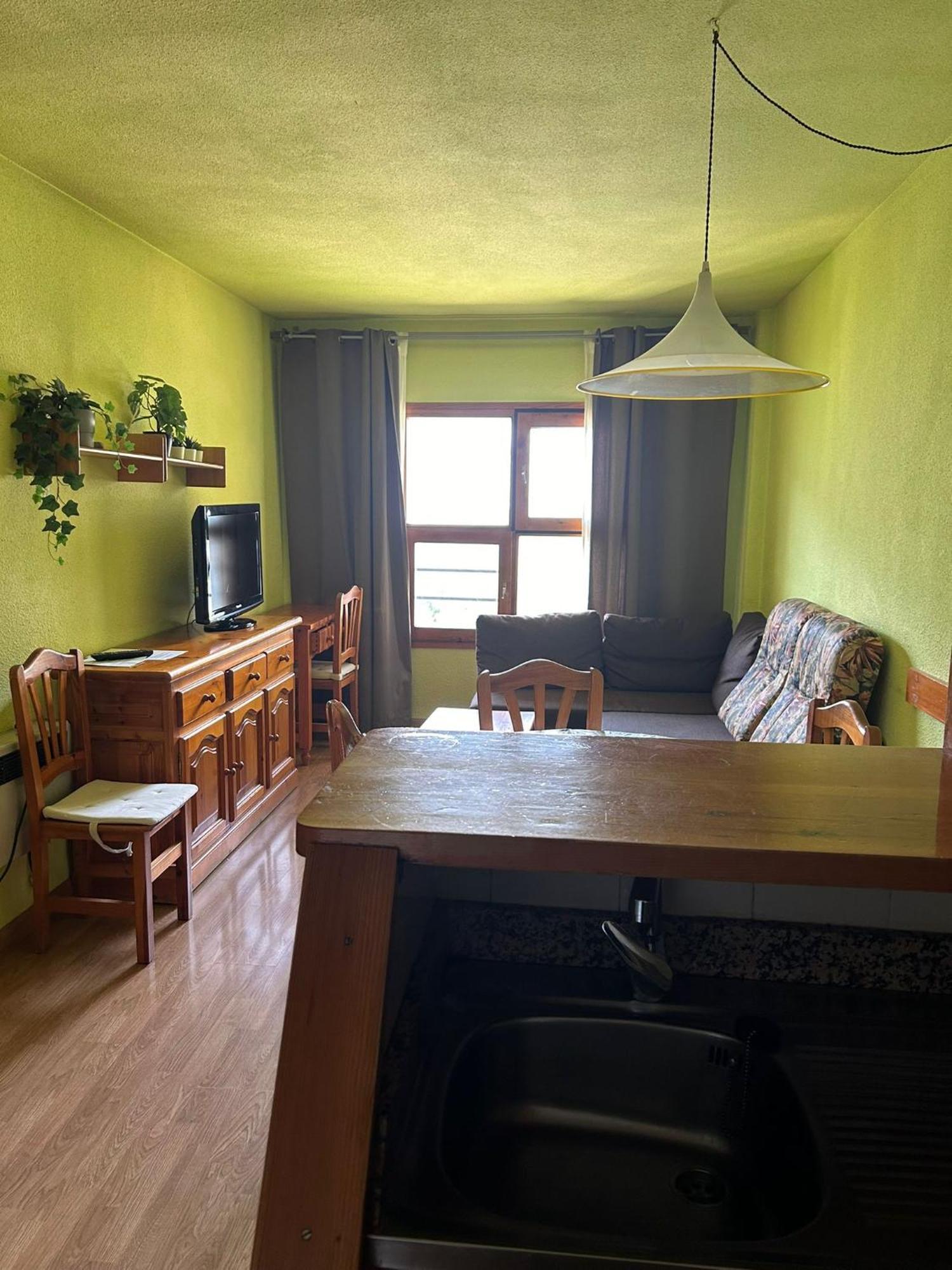 Snoe Apartment *